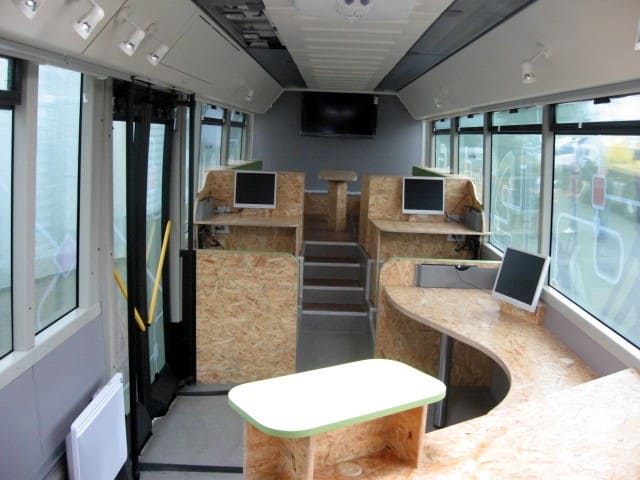 Intérieur du bus de Pau agencé par SAFRA